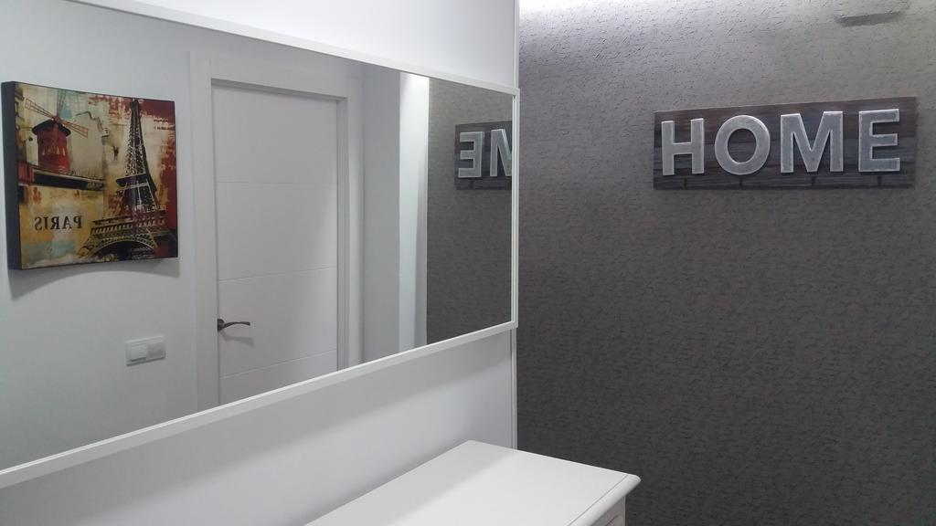 Apartmentsuitespain Atic Panoramic Beach Валенсия Екстериор снимка