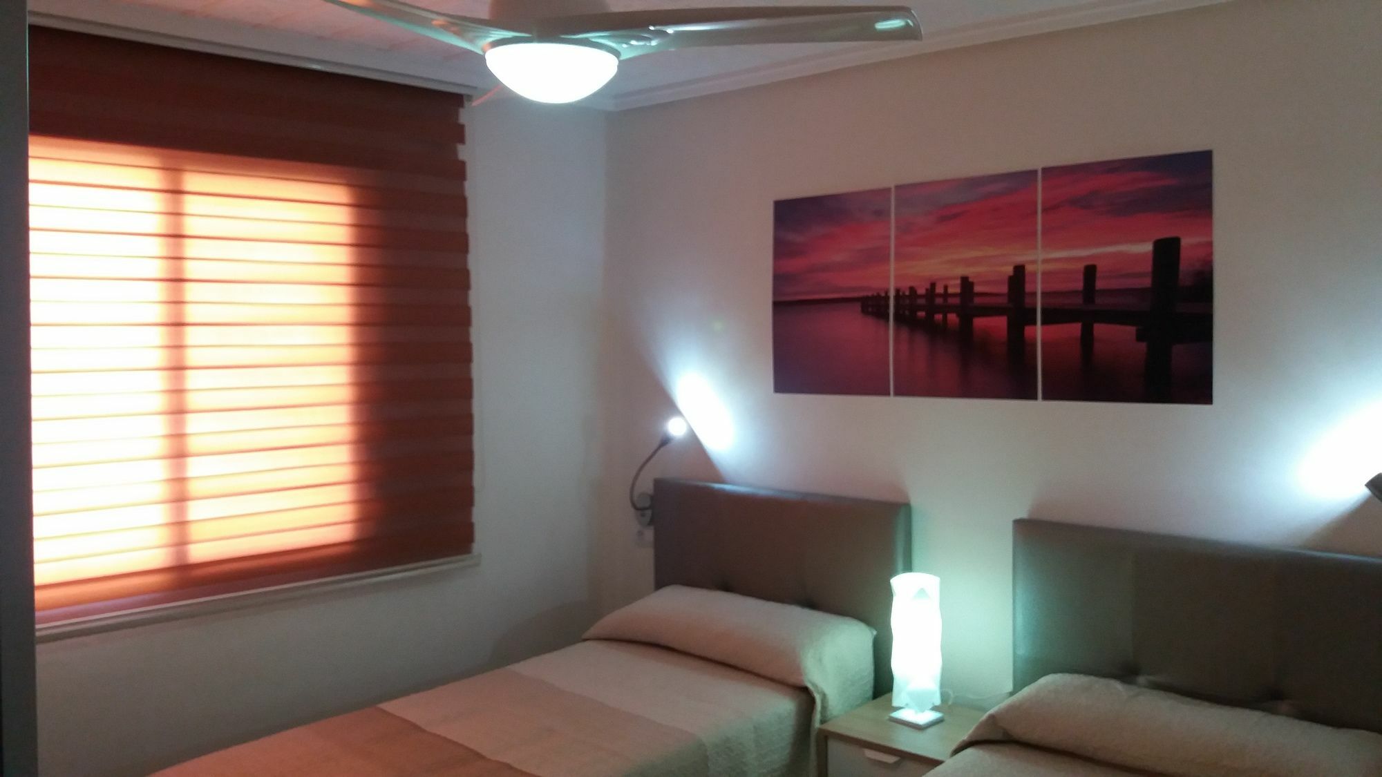 Apartmentsuitespain Atic Panoramic Beach Валенсия Екстериор снимка