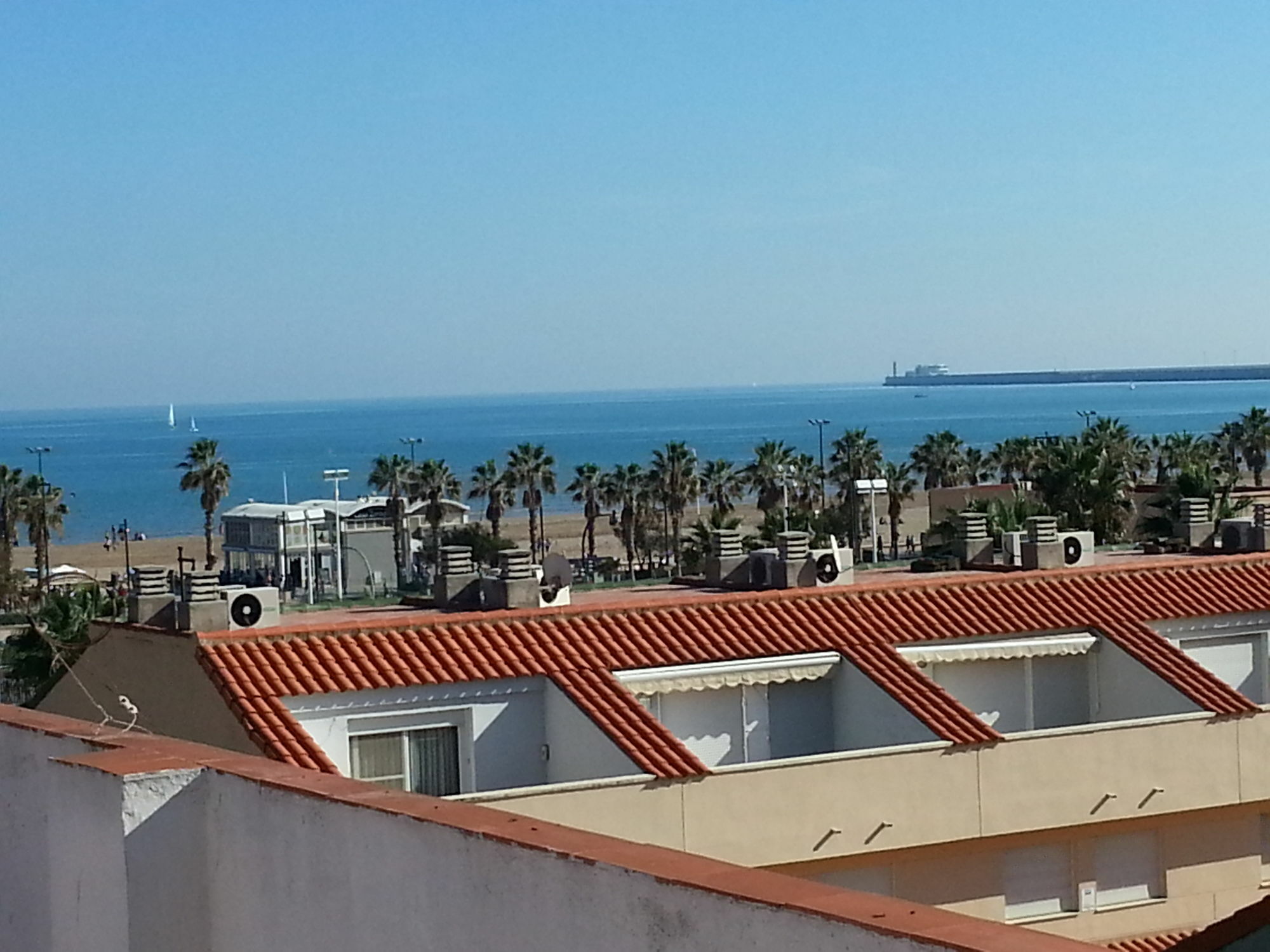 Apartmentsuitespain Atic Panoramic Beach Валенсия Екстериор снимка